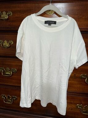 LOFT Versa White Crewneck Tee